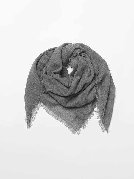 Carré en cashmere (2 couleurs disponibles)