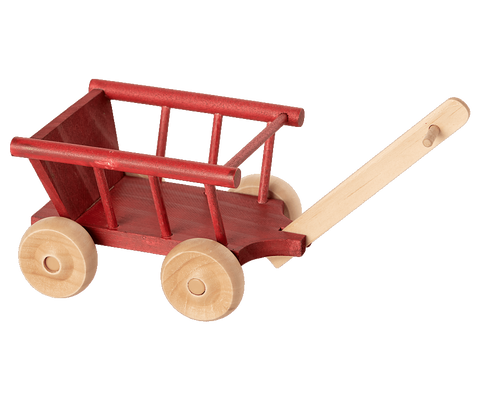 Wagon en bois couleur rouge