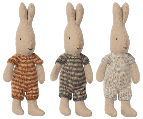 Lapin micro oreilles hautes